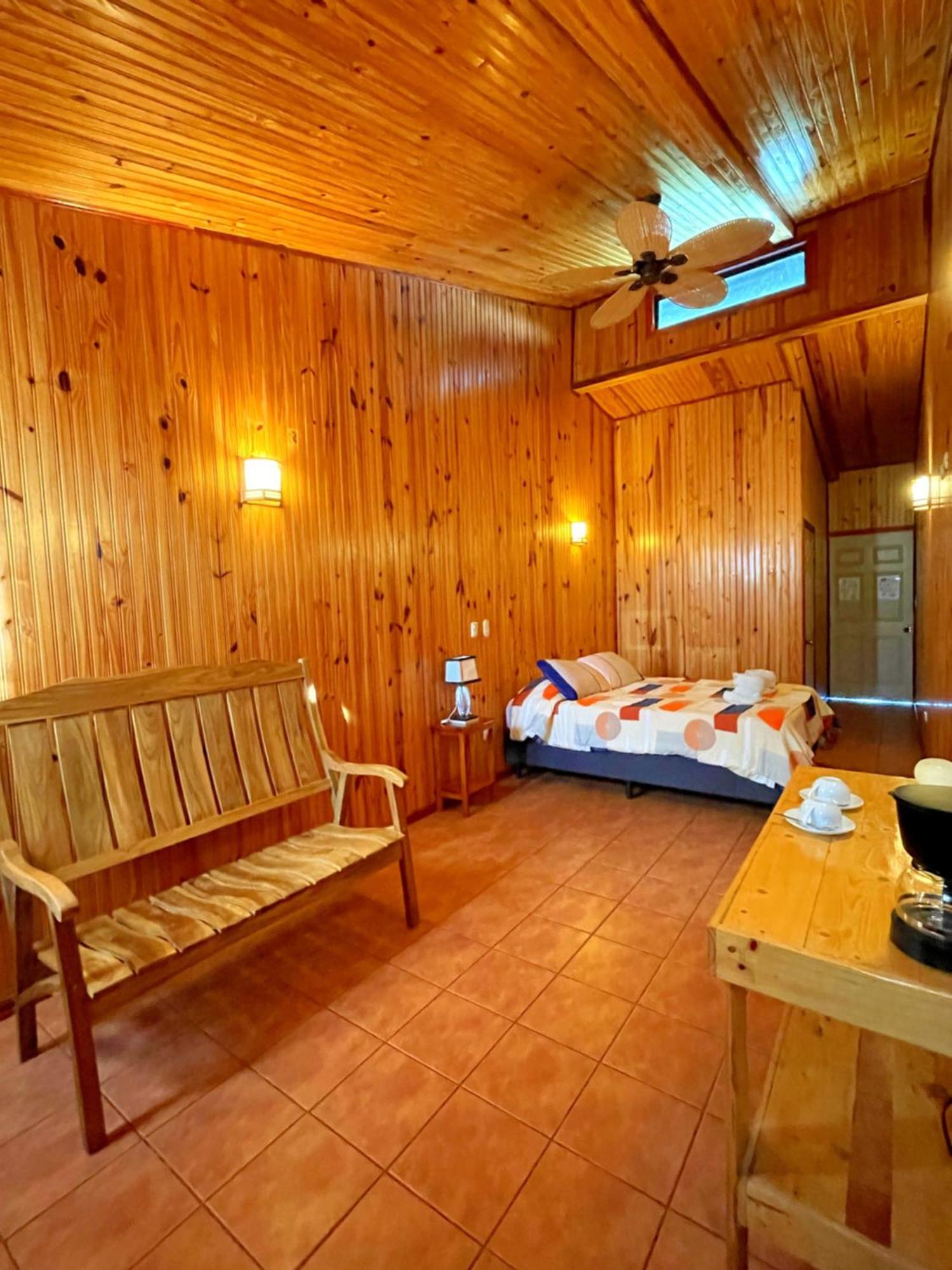 Miztli Lodge & Adventure Monteverde Pokoj fotografie